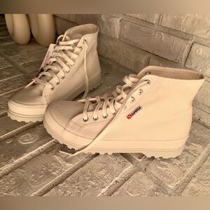 Women’s Superga platform sneakers, Size 9, White